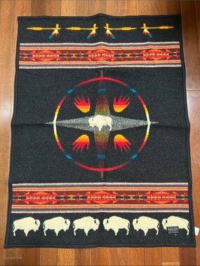 Pendleton Beaver State Big Medicine Crib Muchacho Blanket